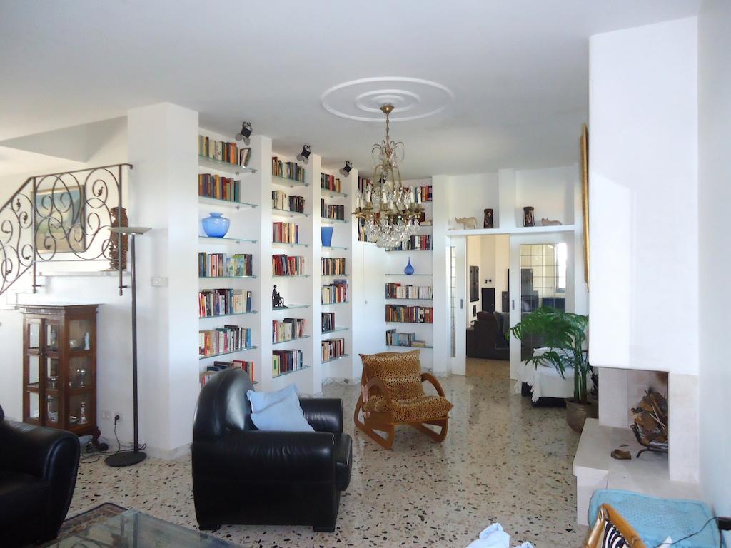 Bed & Breakfast Villa Lavanda Noci Exterior photo
